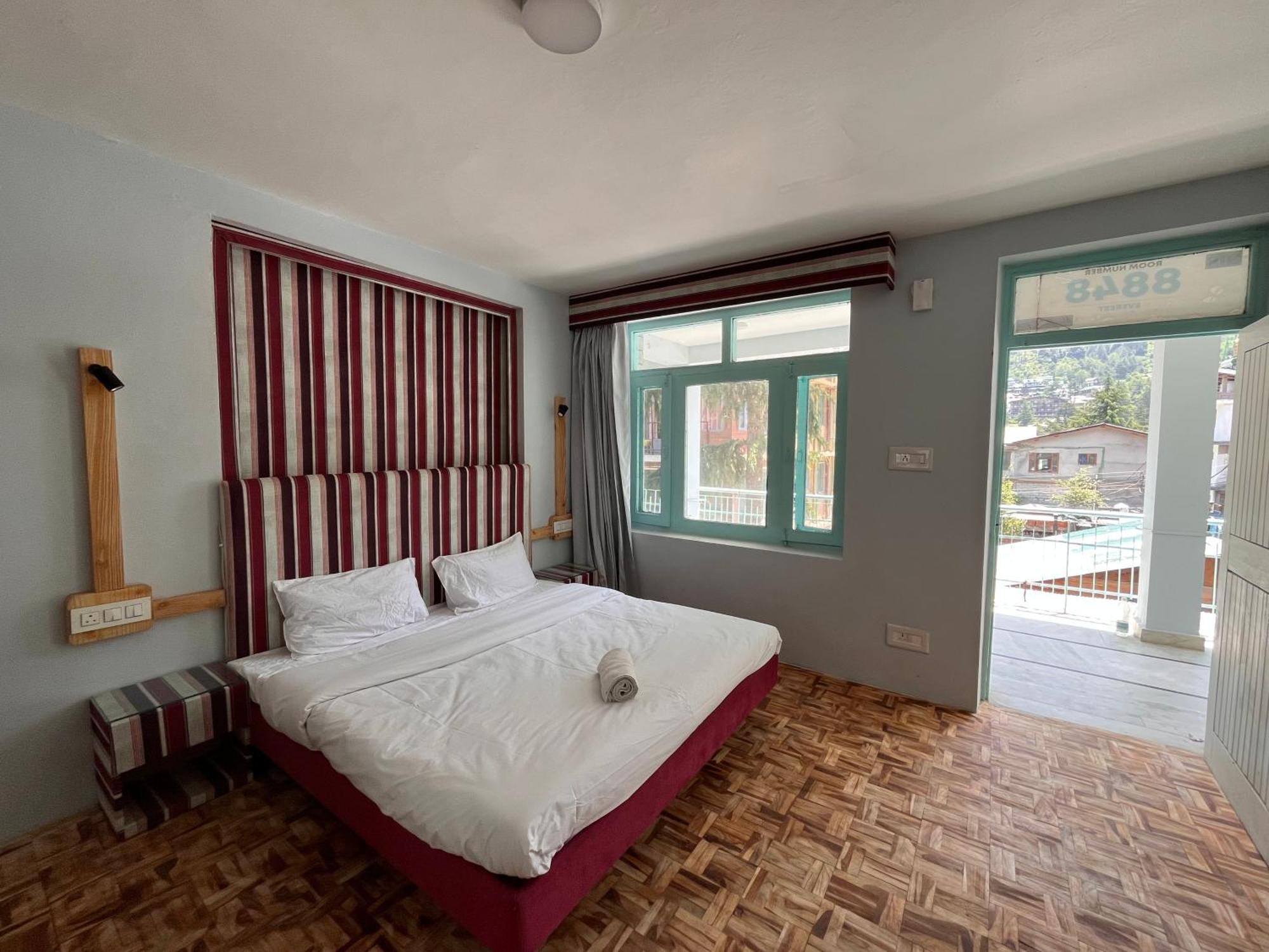 Hotel English Rose, #Personal Parking, #Petfriendly, #Garden, #Bonfire Under The Stars Manāli Exteriér fotografie