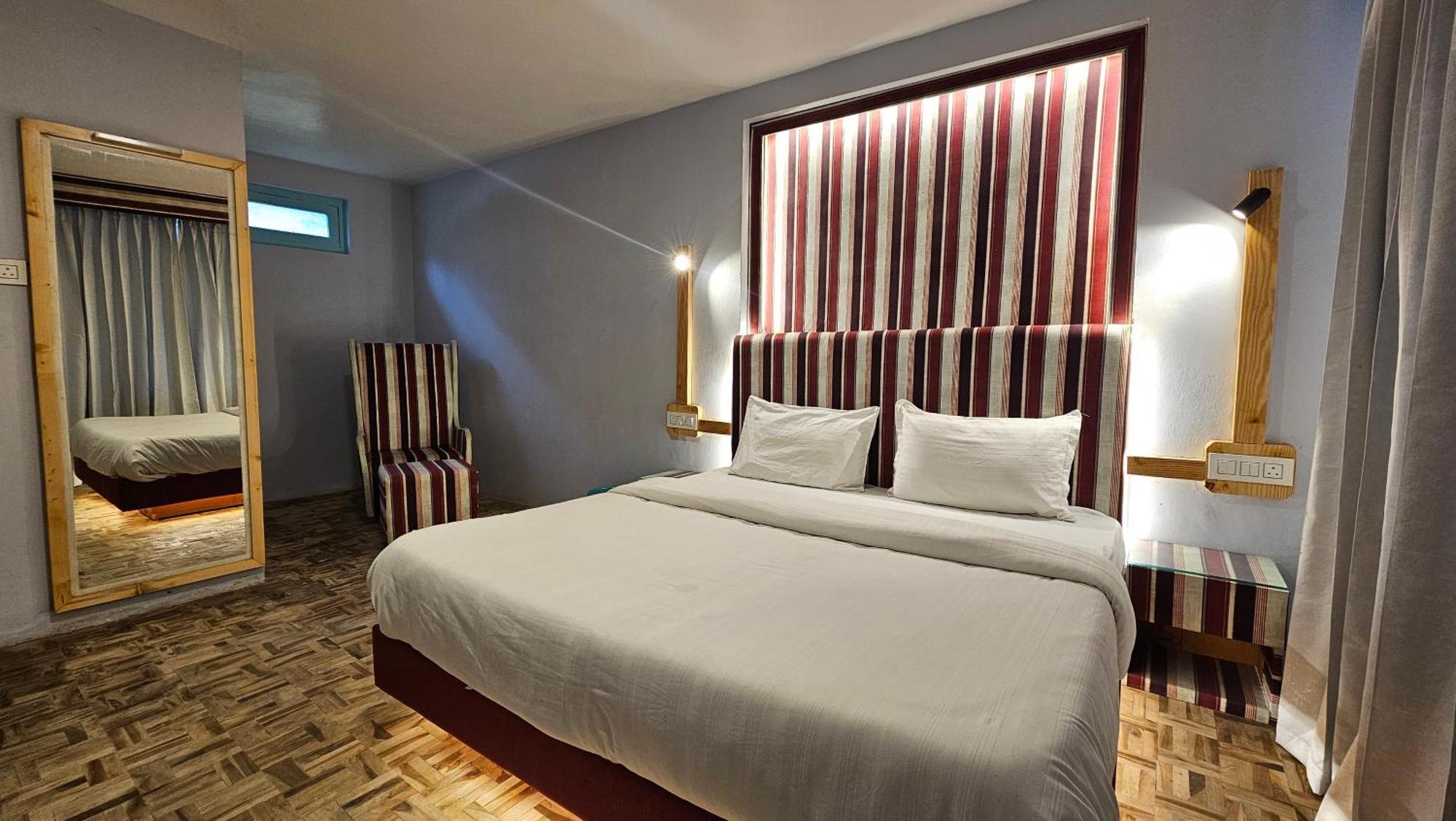 Hotel English Rose, #Personal Parking, #Petfriendly, #Garden, #Bonfire Under The Stars Manāli Exteriér fotografie