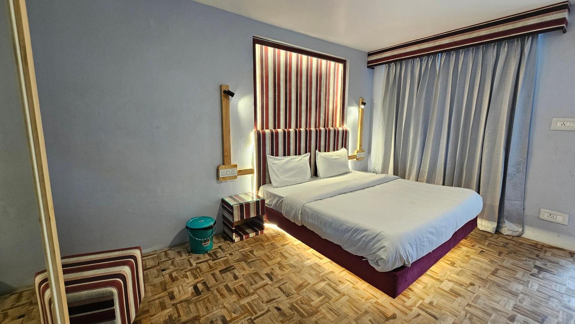 Hotel English Rose, #Personal Parking, #Petfriendly, #Garden, #Bonfire Under The Stars Manāli Exteriér fotografie