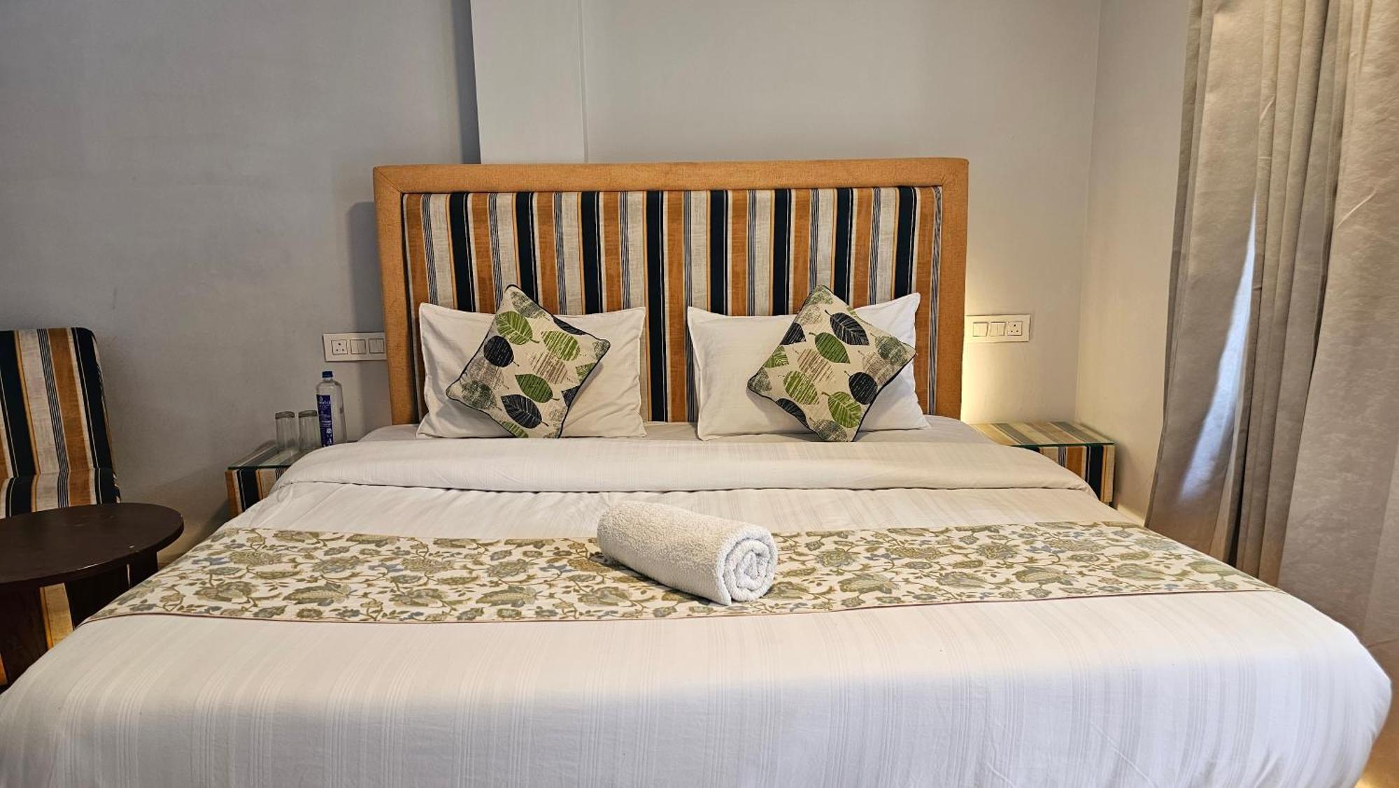 Hotel English Rose, #Personal Parking, #Petfriendly, #Garden, #Bonfire Under The Stars Manāli Exteriér fotografie